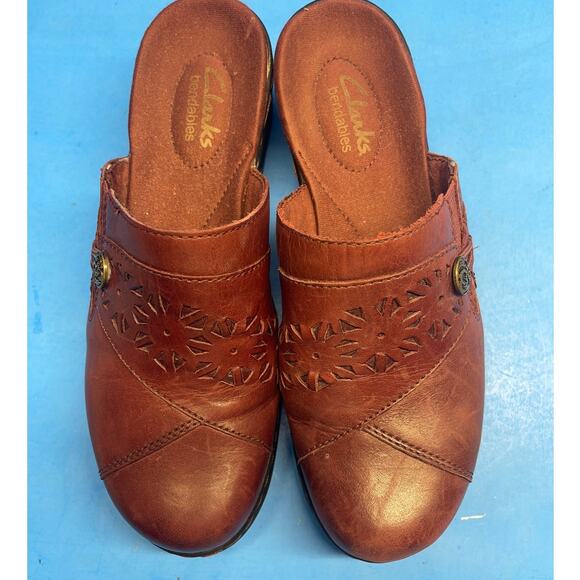 Clarks Bendables Slides Womens Size 6 M Burgundy Leather Slip-Ons Mules Clogs - Picture 6 of 11